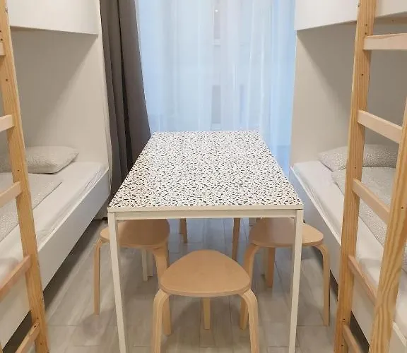 Donau Centrum W Apartamento