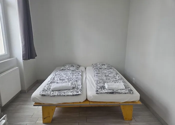 Donau Centrum W Apartamento